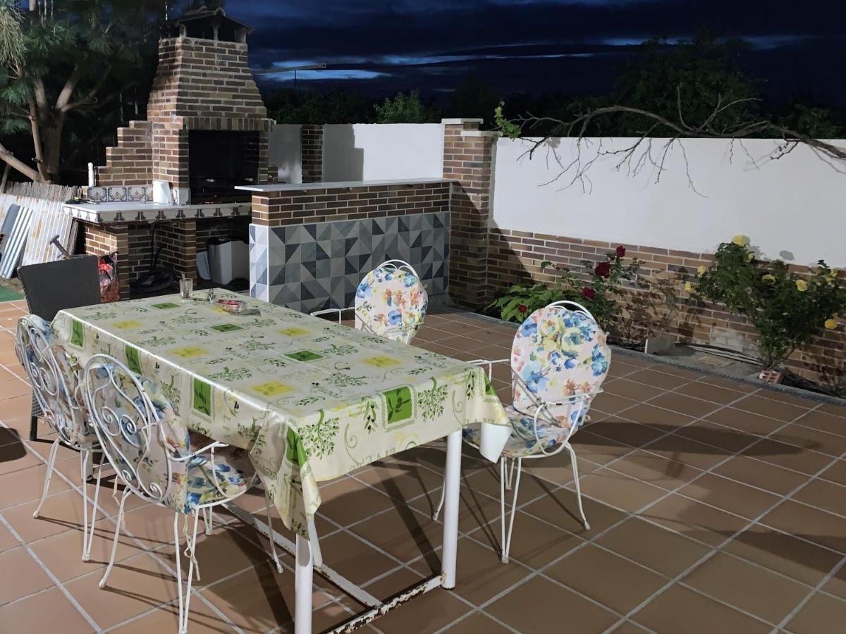 Chalet Villa Maria A 10 Minutos De Puy Du Fou Burguillos de Toledo Екстериор снимка